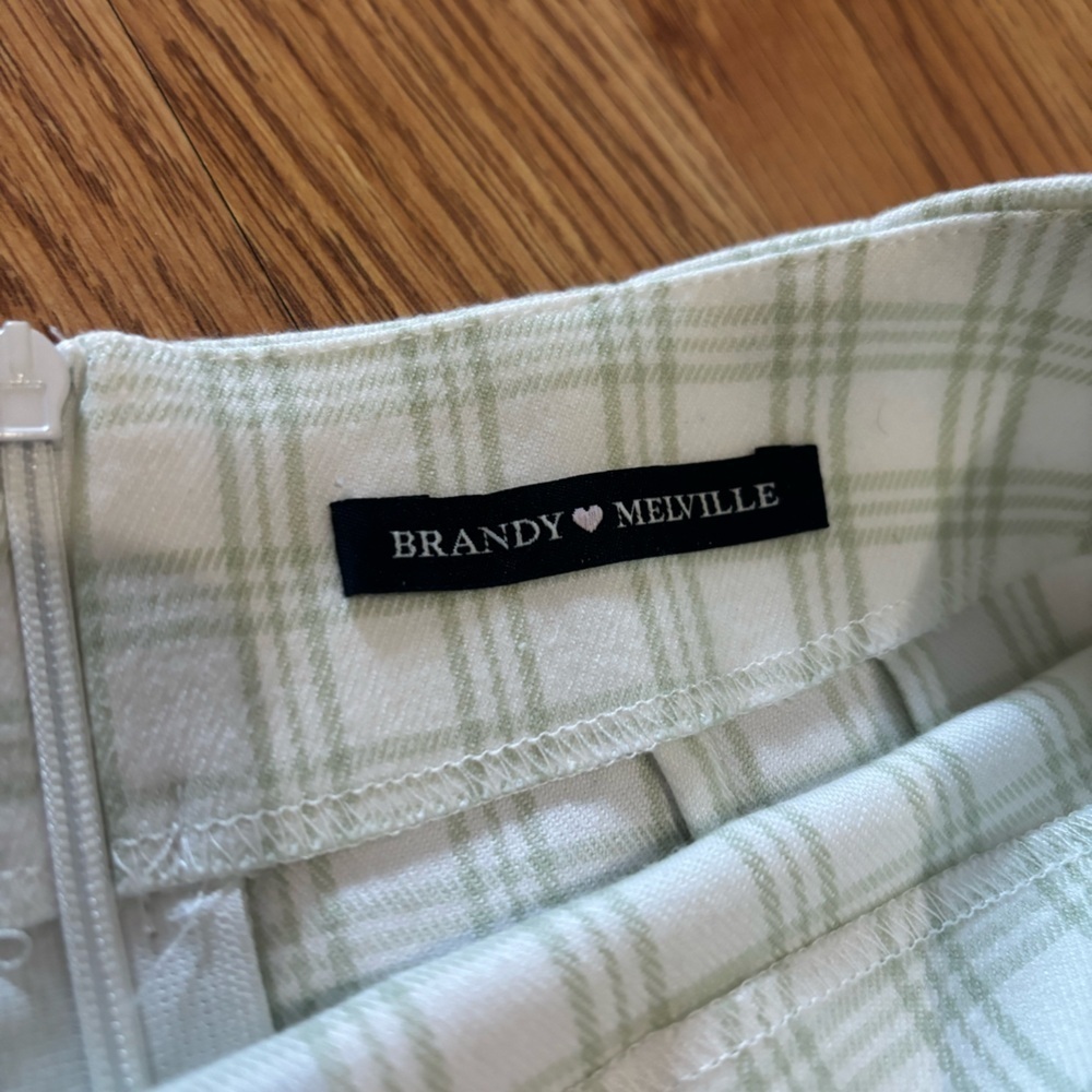brandy melville, green and white skirt - Picture 3 of 7
